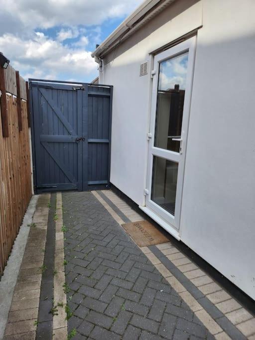 Beautiful Private En-Suite Room With Its Own Entry Bexleyheath Exterior foto