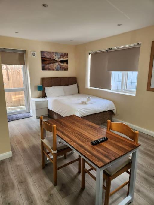 Beautiful Private En-Suite Room With Its Own Entry Bexleyheath Exterior foto